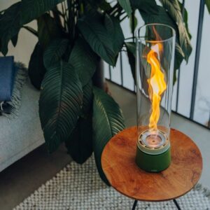 00819_SPIN-air-1200-Tischfeuer-Emaille-gruen-milieu-atmo-1-pdp_800x800